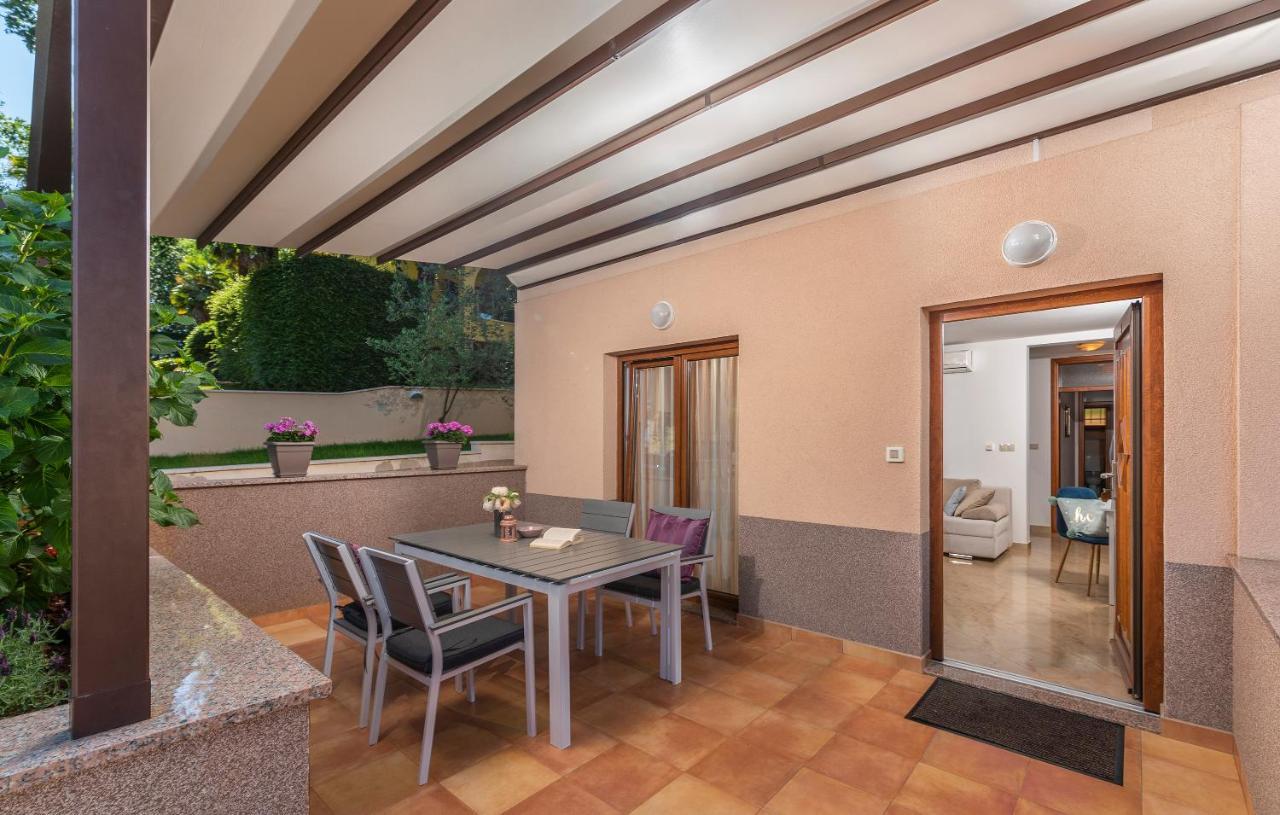 Apartments Villa Ana Porec Ngoại thất bức ảnh