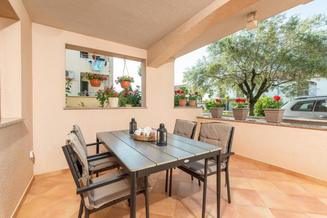Apartments Villa Ana Porec Ngoại thất bức ảnh