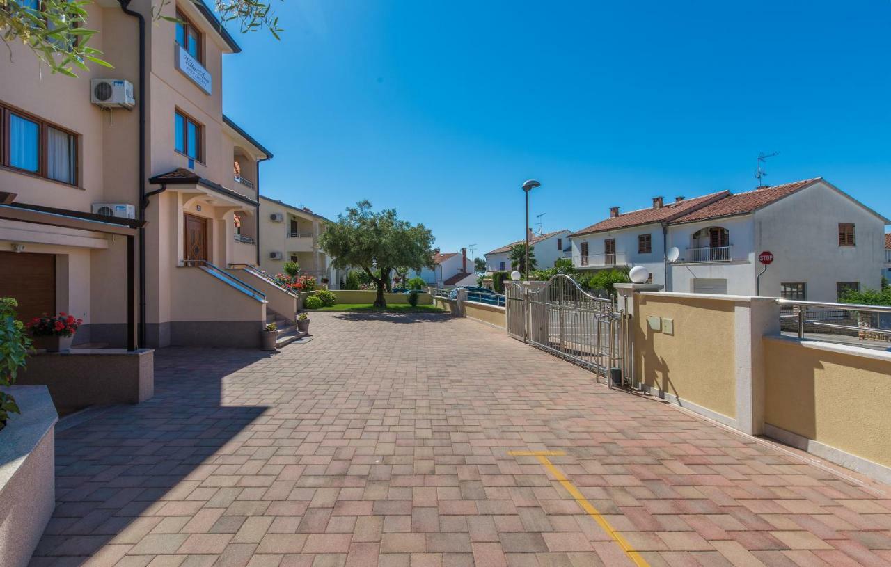 Apartments Villa Ana Porec Ngoại thất bức ảnh